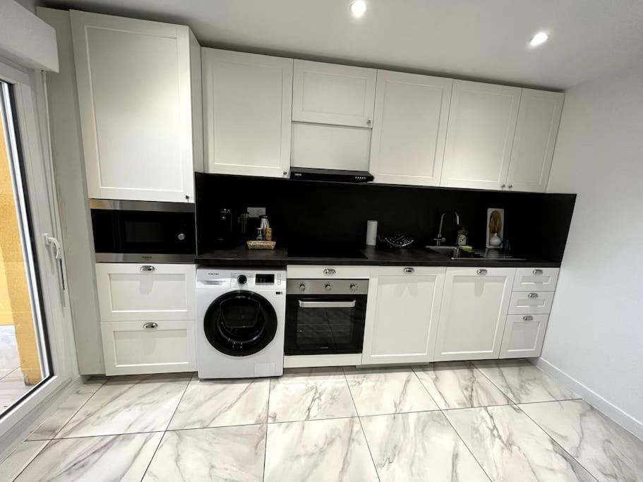Hana Home Mantes-La-Jolie 6 Personnes Parking Public Gratuit Business&Family ภายนอก รูปภาพ