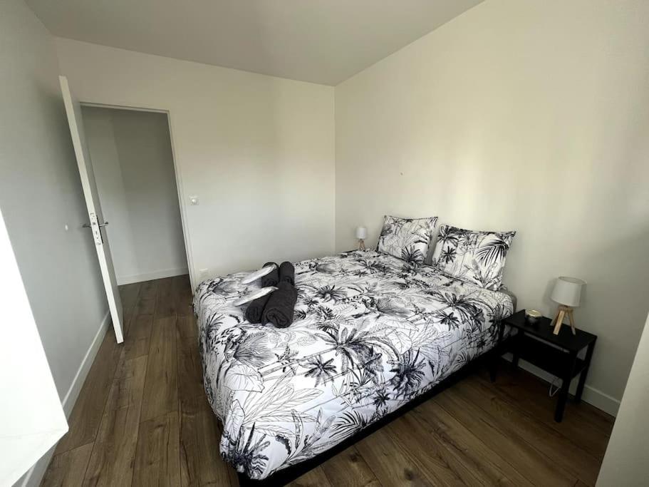 Hana Home Mantes-La-Jolie 6 Personnes Parking Public Gratuit Business&Family ภายนอก รูปภาพ